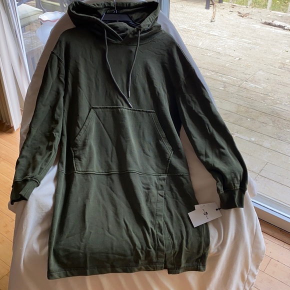 7ForAllMankind Long Hooded Sweatshirt NewWithTags
